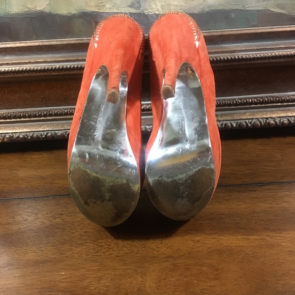 Orange suede H by Halston heels size 7 - Picture 7 of 8